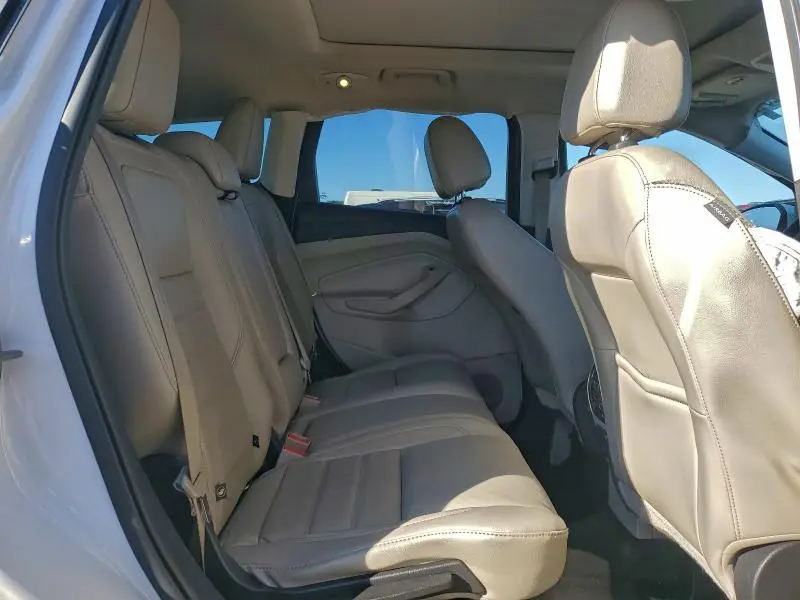 2017 FORD ESCAPE TITANIUM  