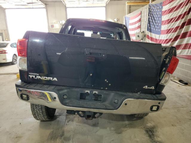 2013 TOYOTA TUNDRA CREWMAX LIMITED