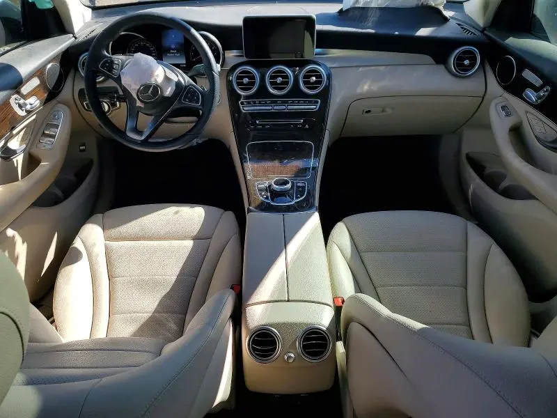 2018 MERCEDES-BENZ GLC 300  