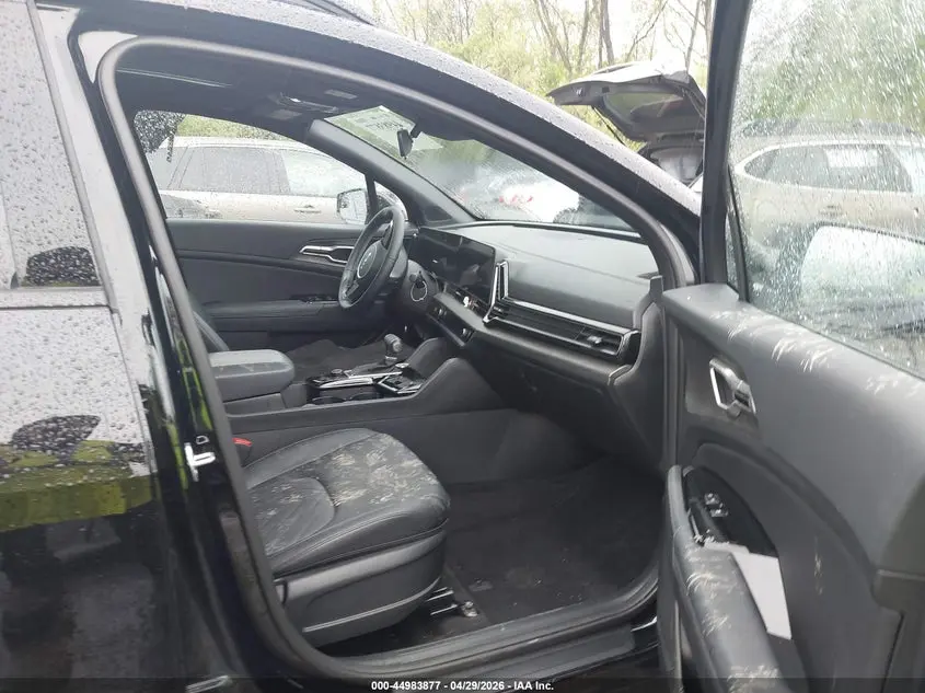 2025 KIA SPORTAGE X-LINE