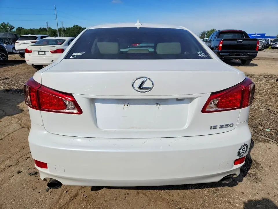 2013 LEXUS IS 250  