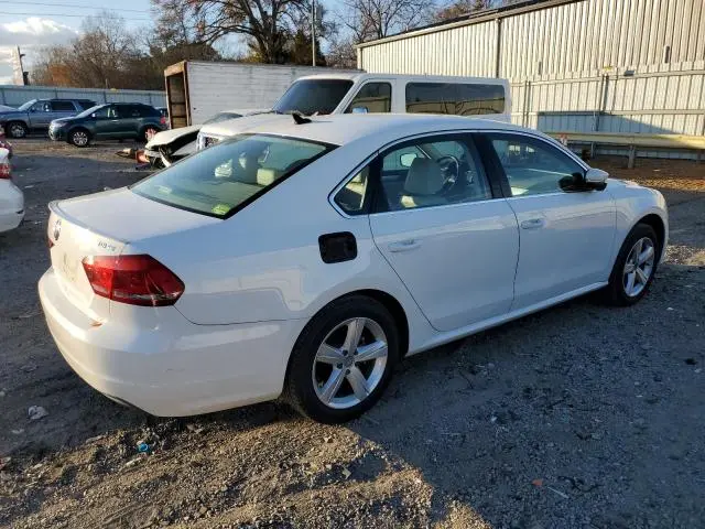 2013 VOLKSWAGEN PASSAT SE  