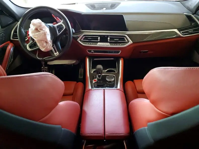 2022 BMW X6 M  