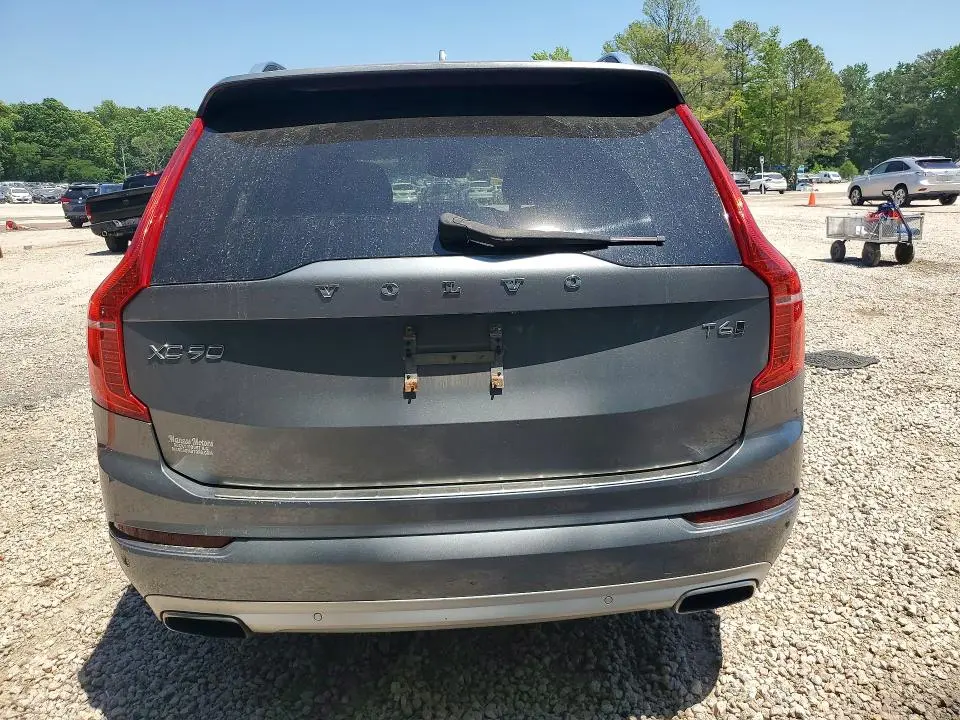 2016 VOLVO XC90 T6  