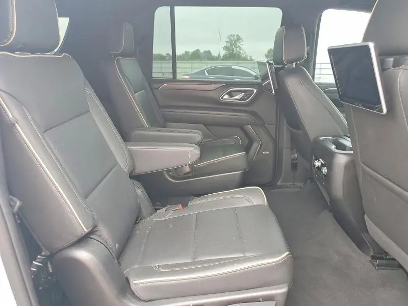 2022 GMC YUKON XL K1500 SLT  