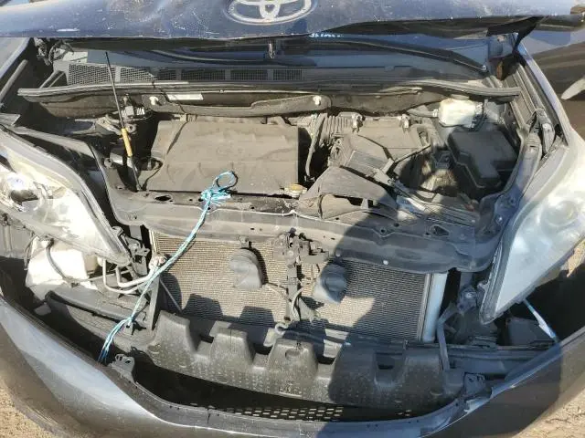 2015 TOYOTA SIENNA XLE 8-PASSENGER  