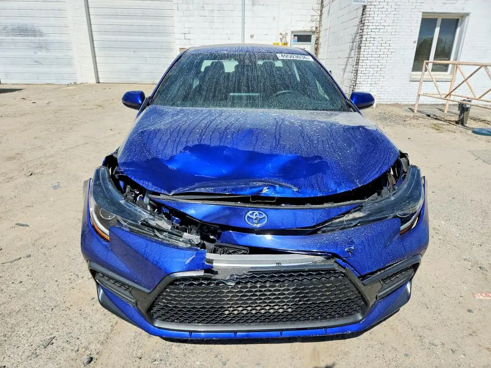 2020 TOYOTA COROLLA SE  