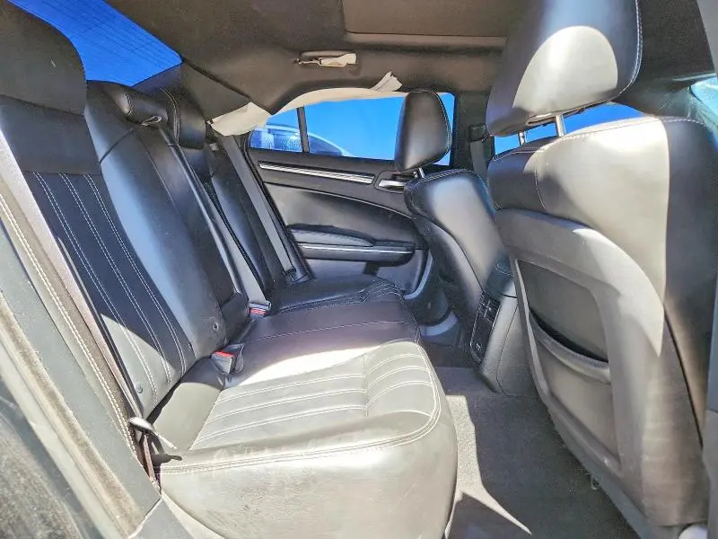 2019 CHRYSLER 300 S  