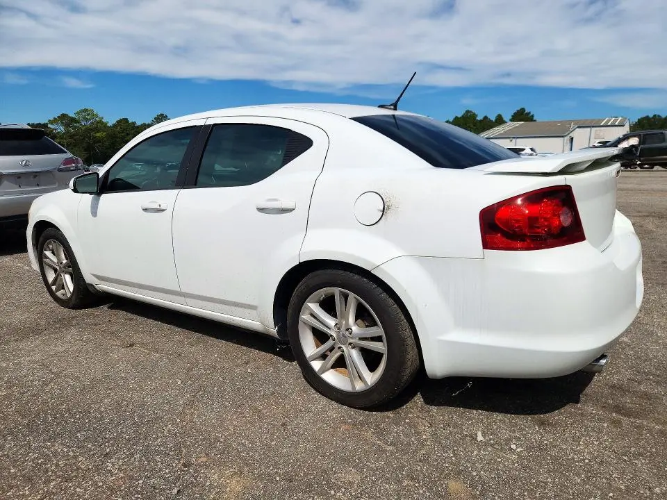 2011 DODGE AVENGER MAINSTREET  