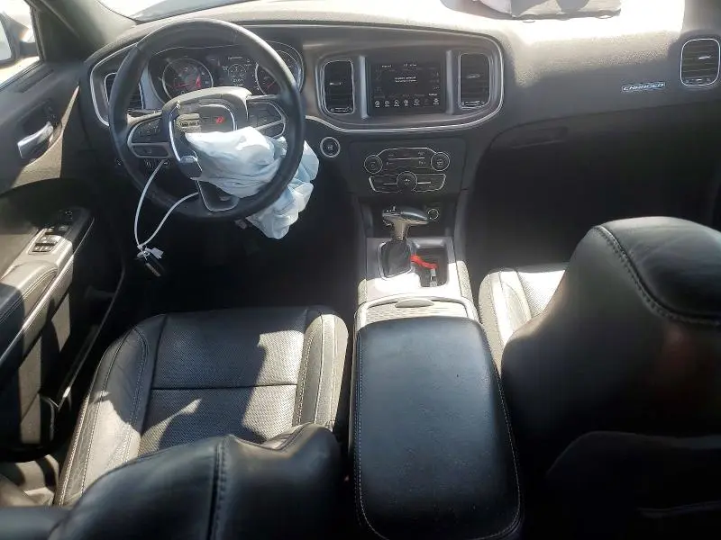 2021 DODGE CHARGER SXT  