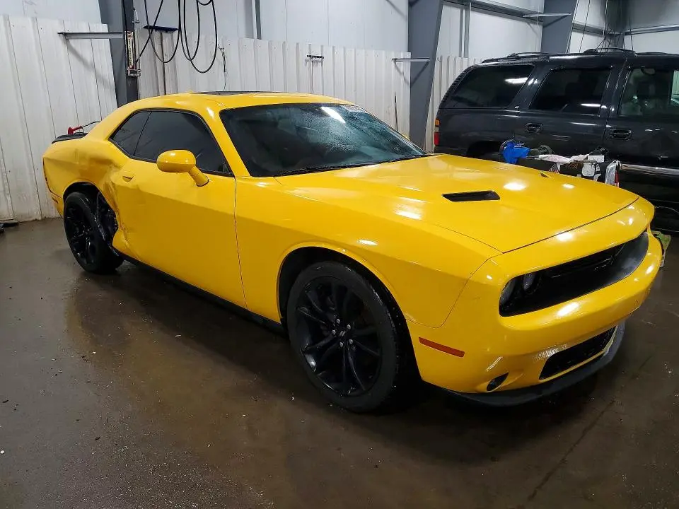 2018 DODGE CHALLENGER SXT  
