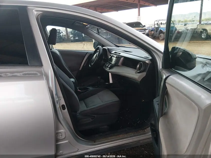 2013 TOYOTA RAV4 LE