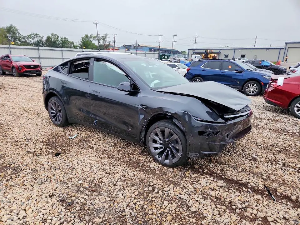 2026 TESLA MODEL Y   
