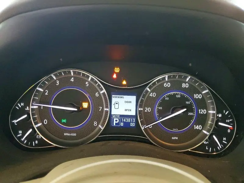 2011 INFINITI QX56   