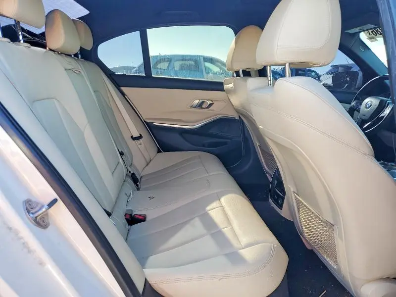 2019 BMW 330I   