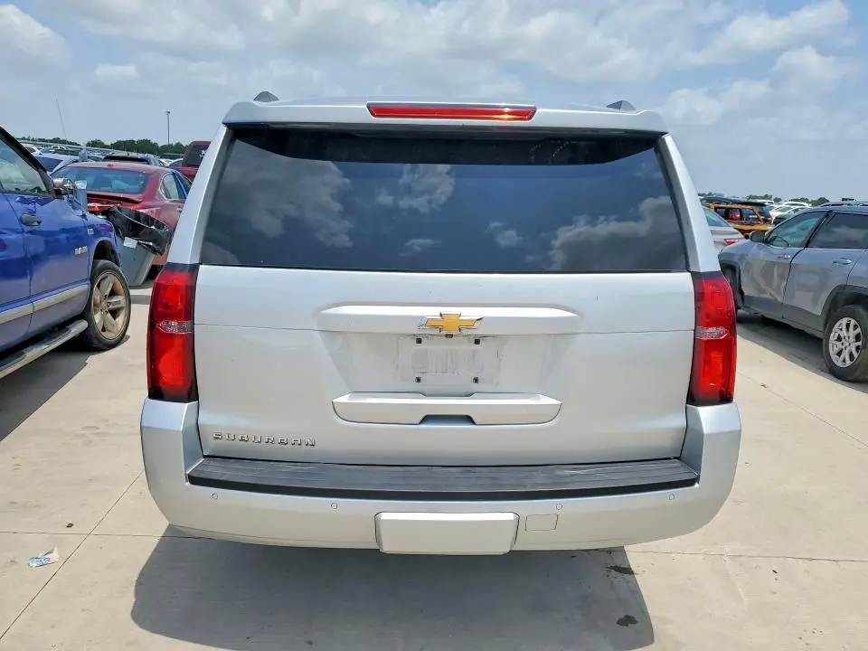 2017 CHEVROLET SUBURBAN C1500 LS  