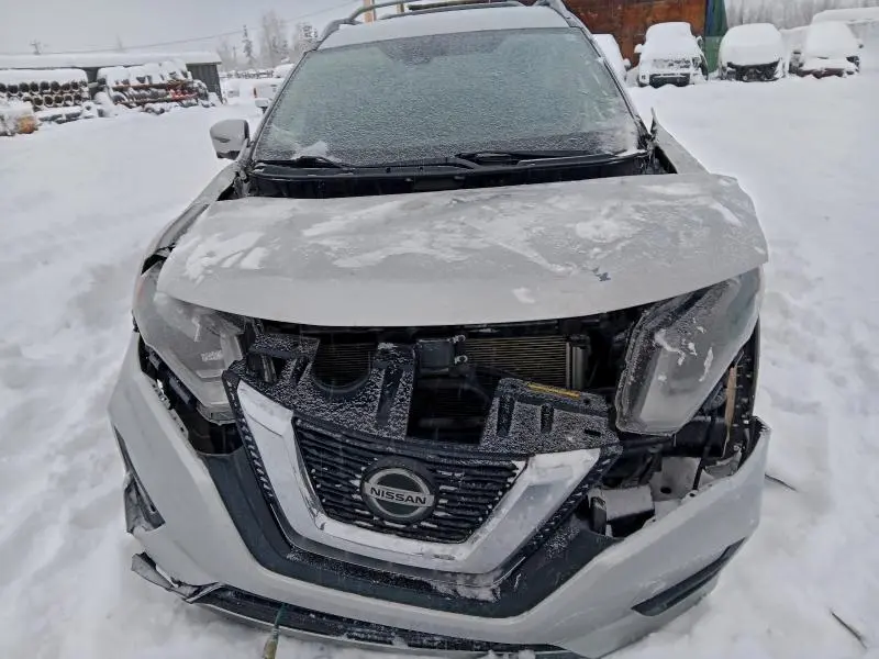 2019 NISSAN ROGUE S  