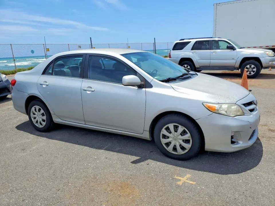 2011 TOYOTA COROLLA BASE  