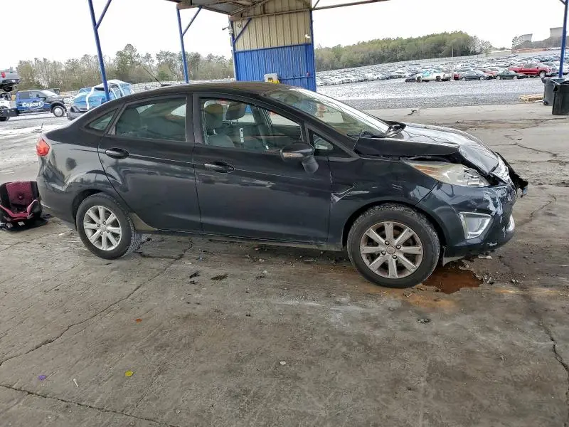 2011 FORD FIESTA SEL  