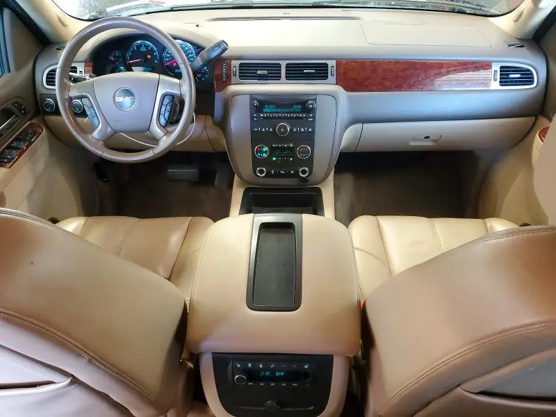 2011 GMC YUKON SLT  