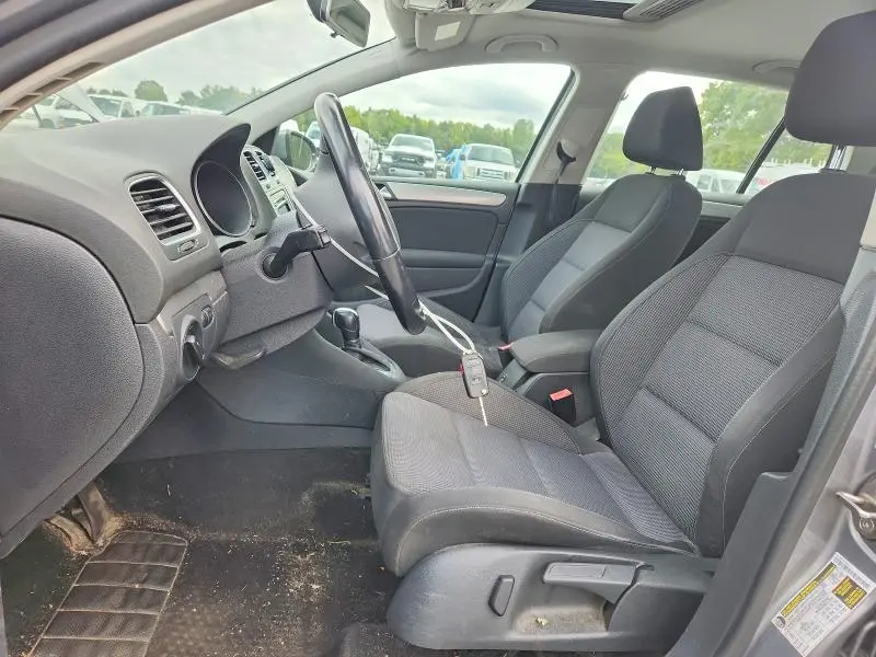 2014 VOLKSWAGEN GOLF   