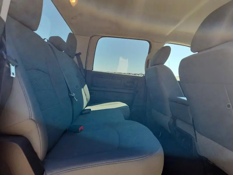 2014 RAM 1500 ST  