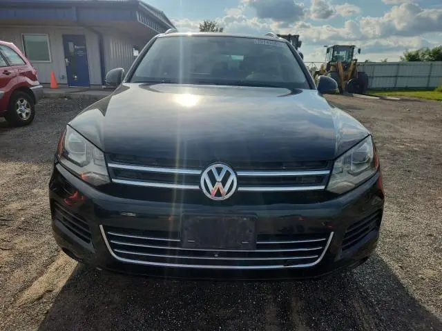 2014 VOLKSWAGEN TOUAREG V6 TDI  