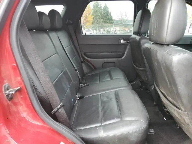 2010 FORD ESCAPE LIMITED  