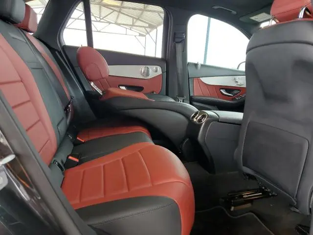 2020 MERCEDES-BENZ GLC 300  