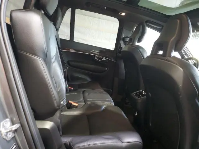 2018 VOLVO XC90 T6  