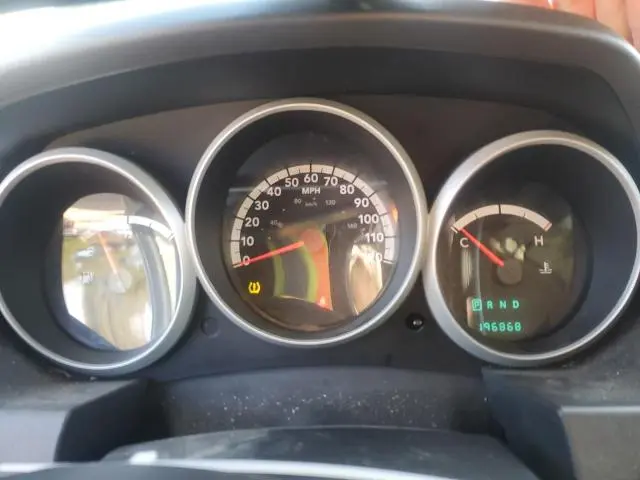 2010 DODGE GRAND CARAVAN SE  