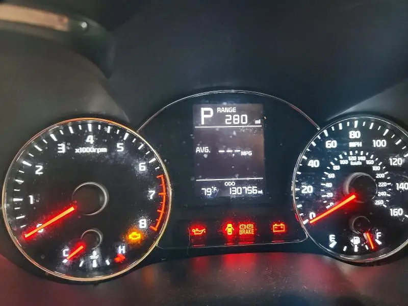2017 KIA FORTE LX  