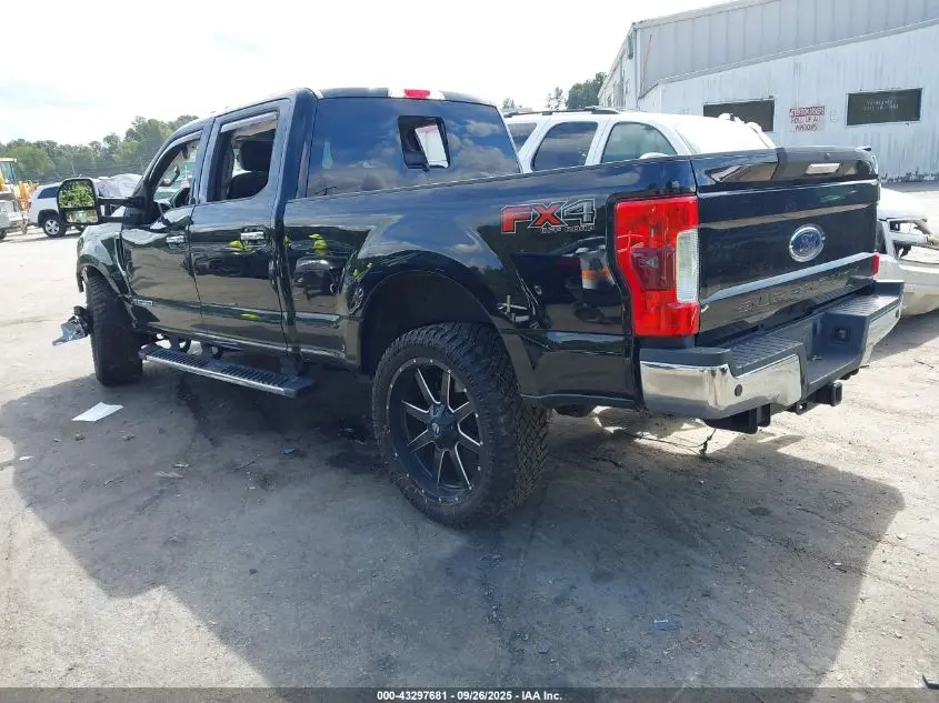 2017 FORD F-250 LARIAT