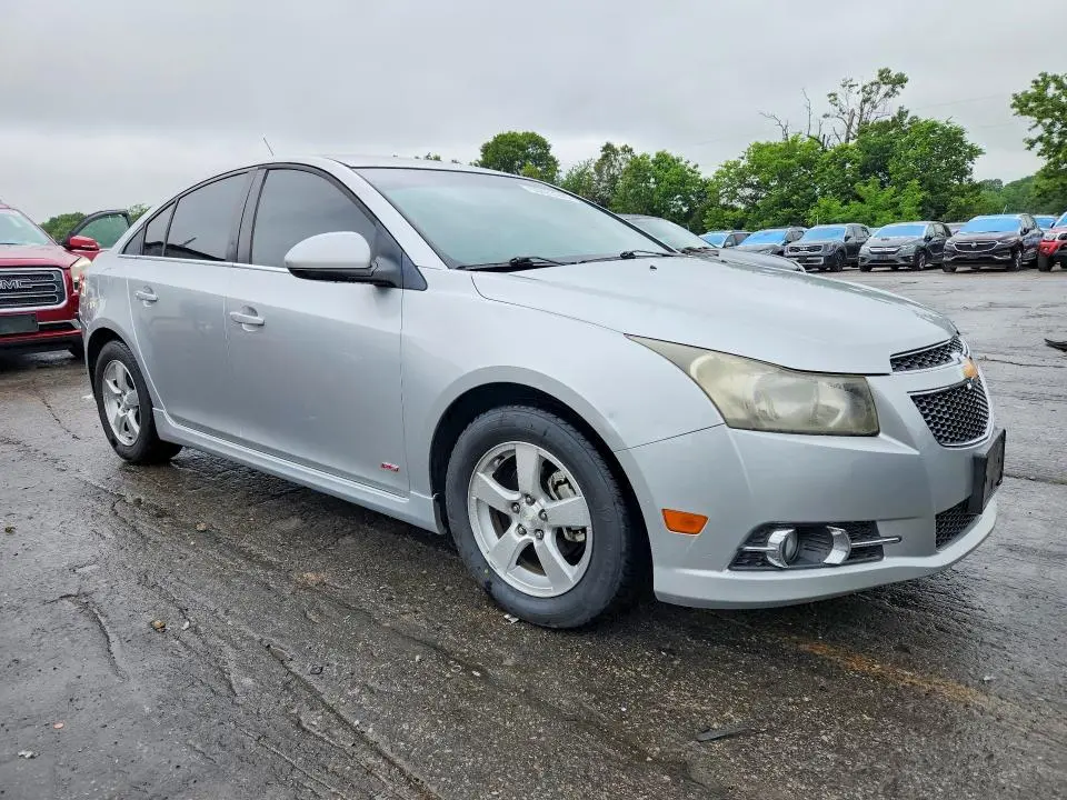 2012 CHEVROLET CRUZE LT  
