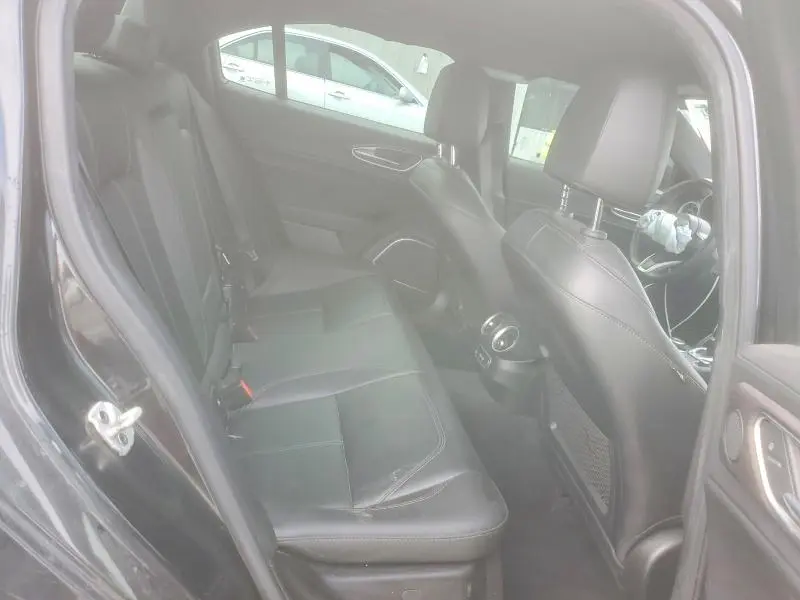 2022 ALFA ROMEO GIULIA SUPER  