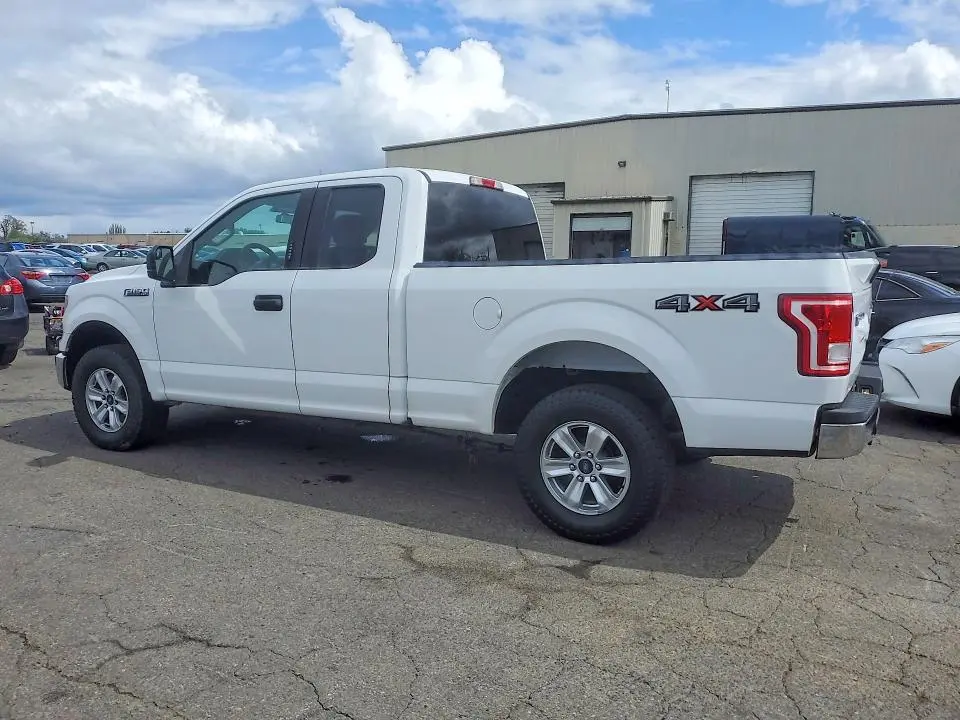 2017 FORD F150 SUPER CAB  