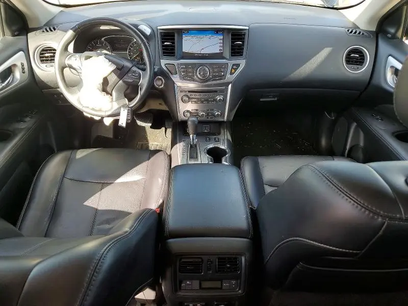2019 NISSAN PATHFINDER SL  