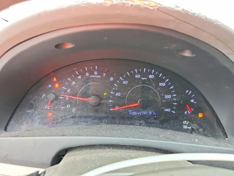 2010 TOYOTA CAMRY LE  