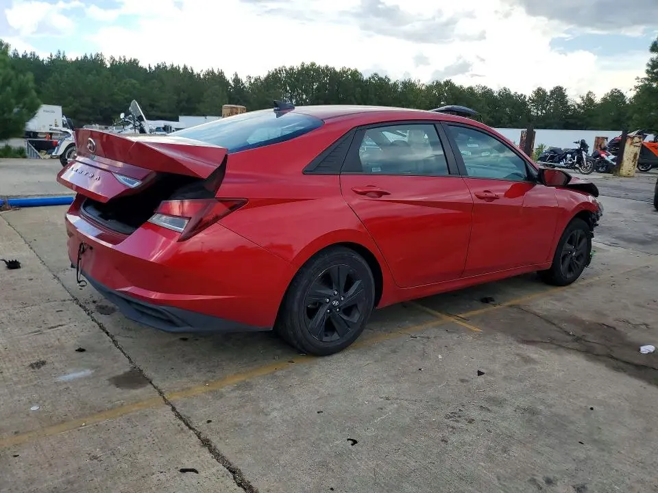 2021 HYUNDAI ELANTRA SEL  