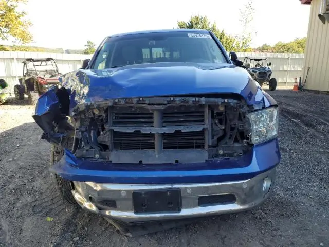 2016 RAM 1500 SLT
