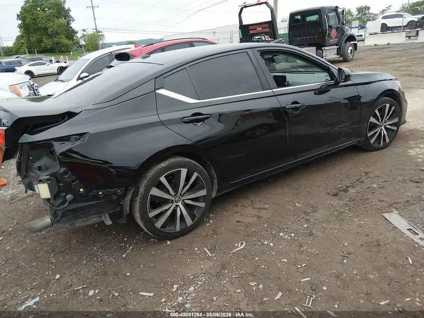 2020 NISSAN ALTIMA SR FWD