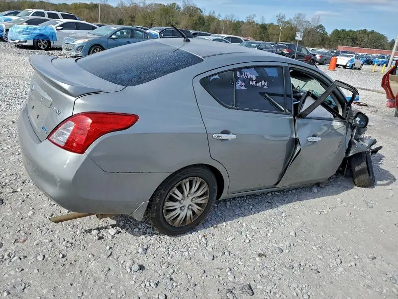 2014 NISSAN VERSA S  