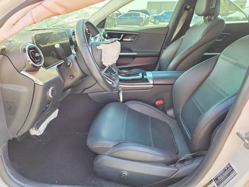 2022 MERCEDES-BENZ C 300  