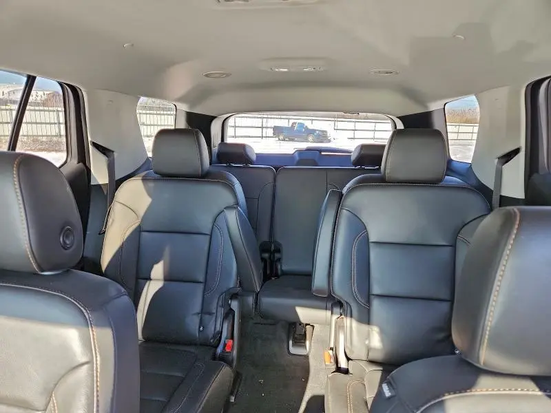 2021 CHEVROLET TRAVERSE LT  