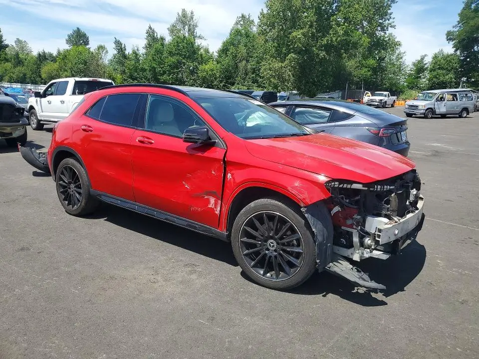 2018 MERCEDES-BENZ GLA 250 4MATIC  