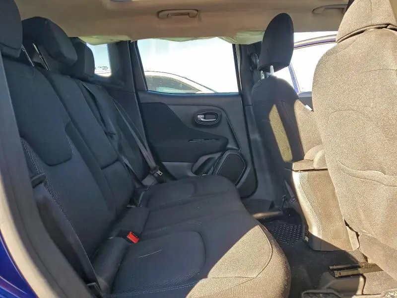 2021 JEEP RENEGADE LATITUDE  