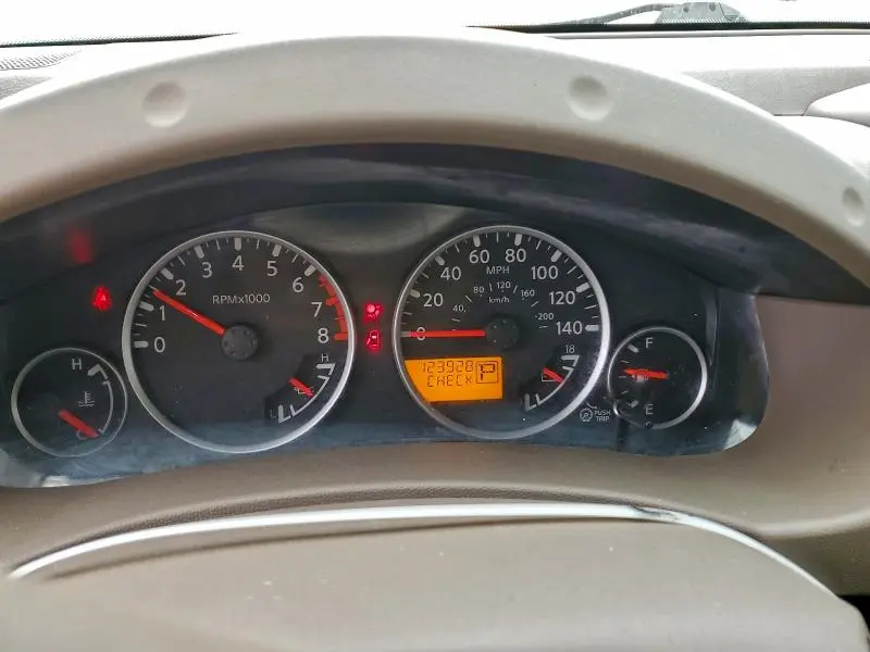 2011 NISSAN FRONTIER S  