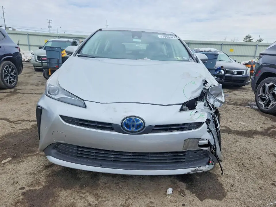 2019 TOYOTA PRIUS   