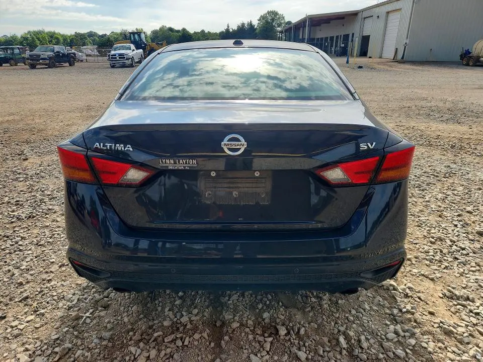 2019 NISSAN ALTIMA SV  