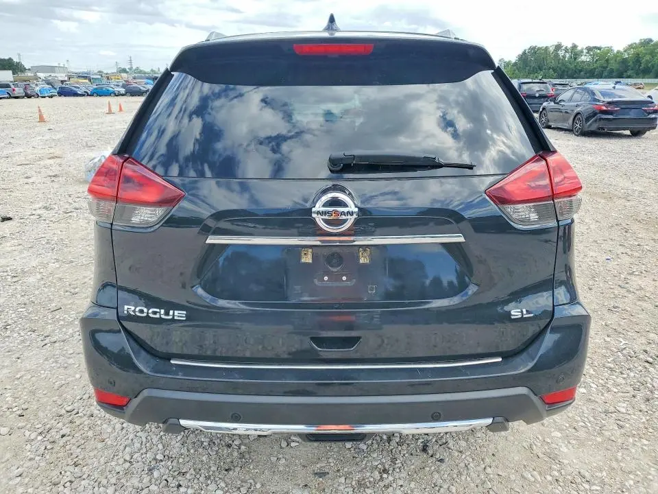 2019 NISSAN ROGUE SL  